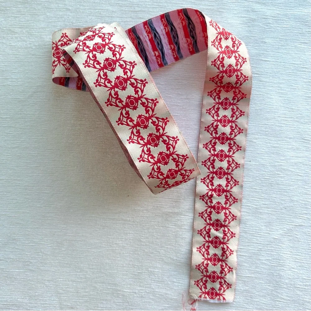 ANTIQUE holiday ribbon 13 yards gorgeous fabric ⭐️rare⭐️ holiday decor